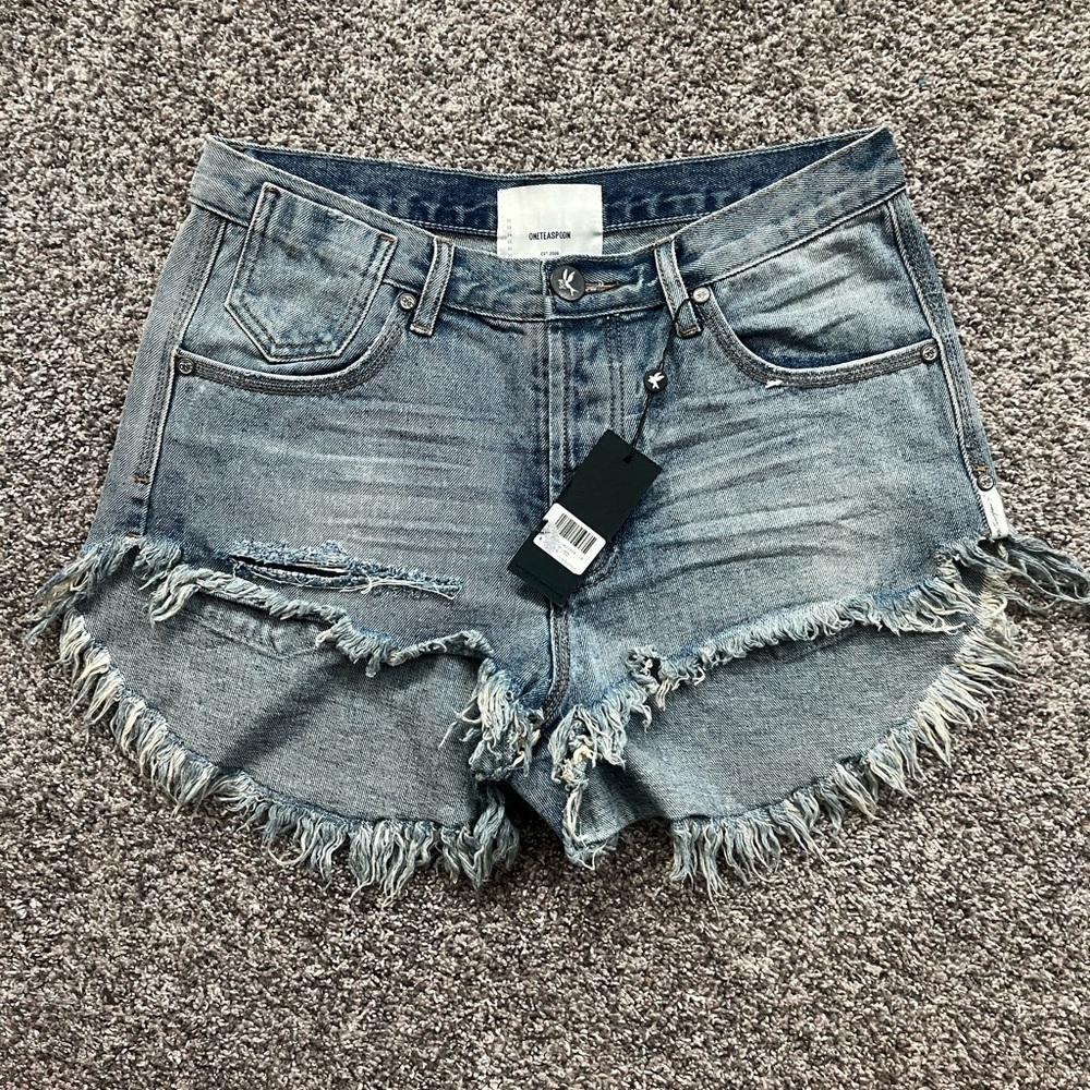 One by One Teaspoon Le Wolves shorts NWT